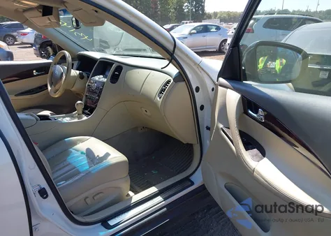 2010 Infiniti Ex35 Journey from USA, damaged, VIN JN1AJ0HR1AM755949